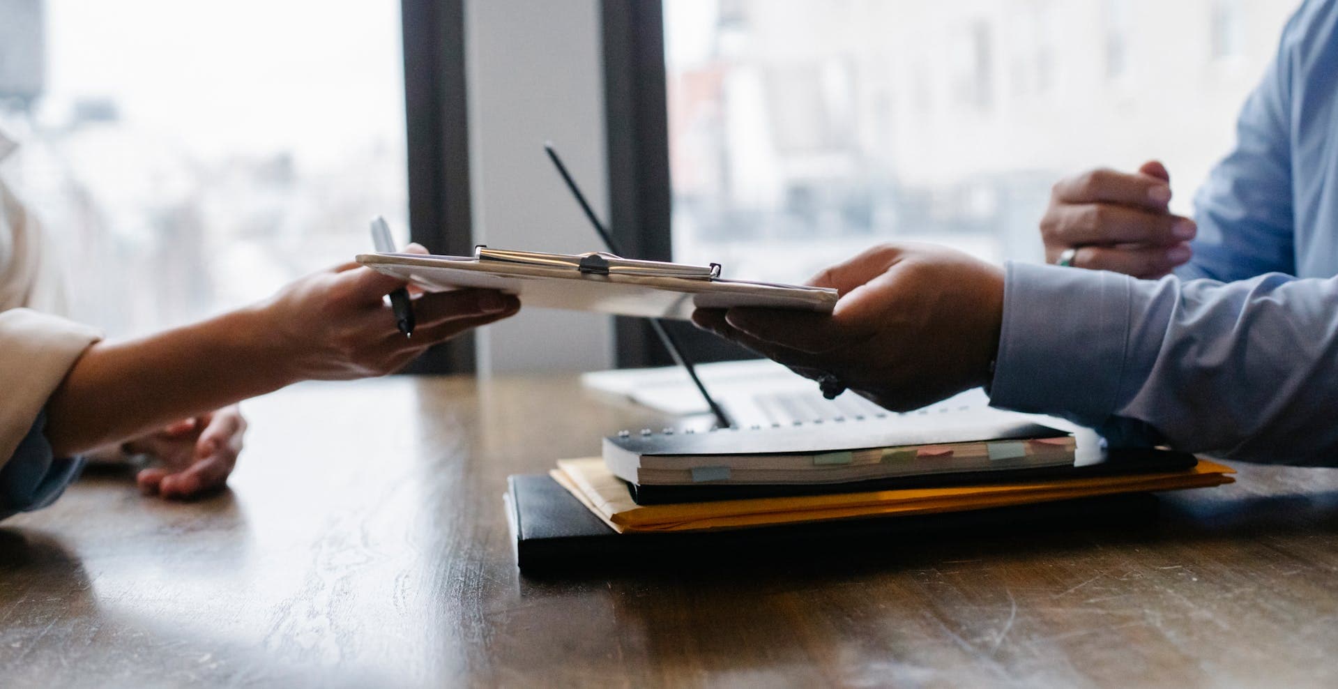 Is Your Resume Outdated? 7 Signs It's Time for a Refresh (and How Nextvorlage Can Help)